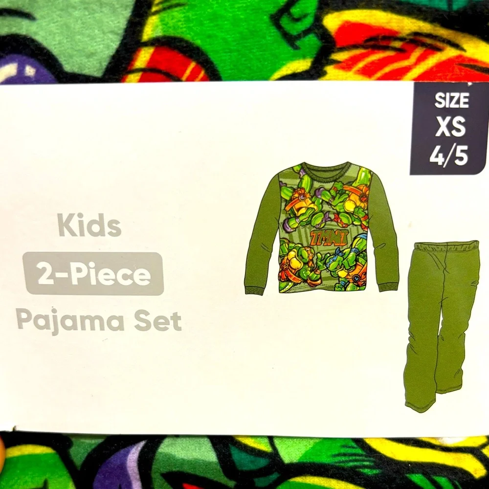 NWT Kids TMNT Size 4/5 Long Sleeved Soft Pajama Set - Picture 2 of 3